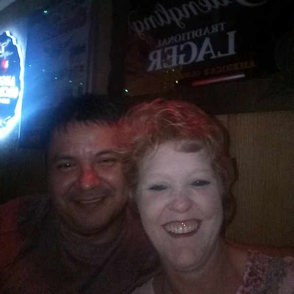 Meet your Posher, Thedra - Picture 1 of 1